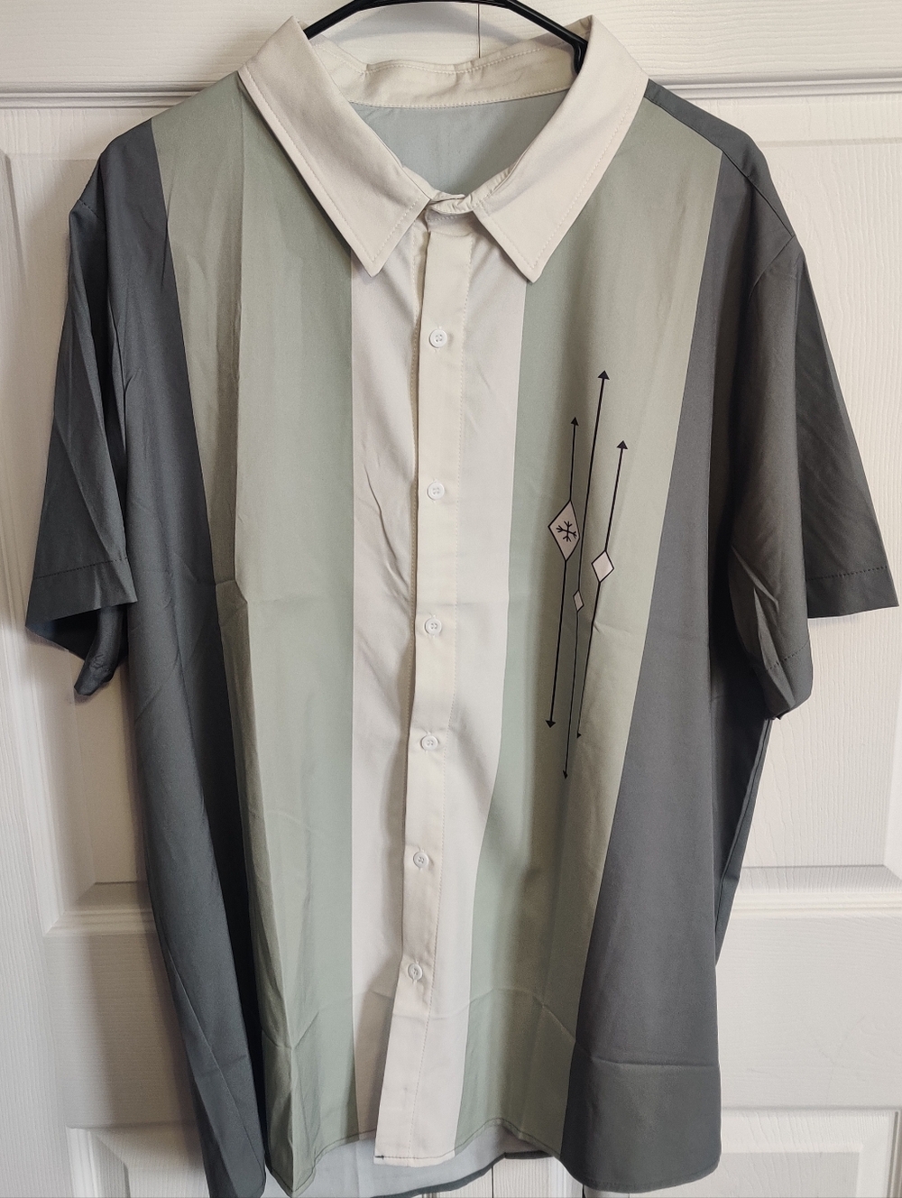 Men's XL Polo Green Grey Arrow Design Button Down Golf Active Stretch Shirt